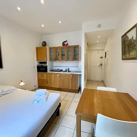 Viva Riviera Rue Florian Close Croisette *