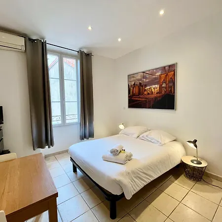 Viva Riviera Rue Florian Close Croisette *